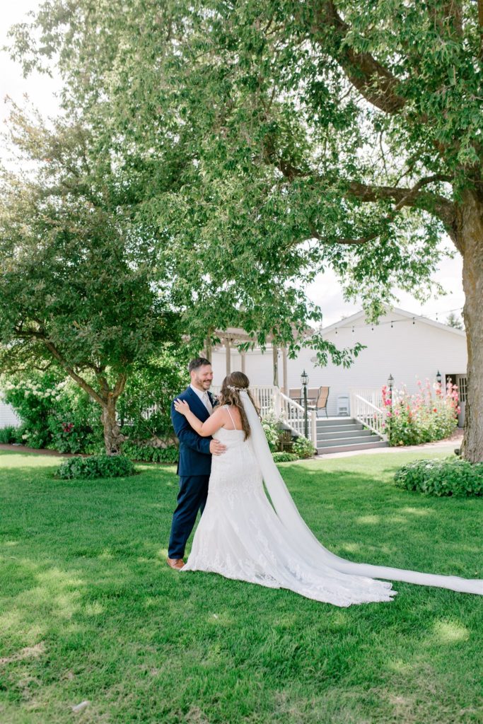 first look on your wedding day - michigan photographer