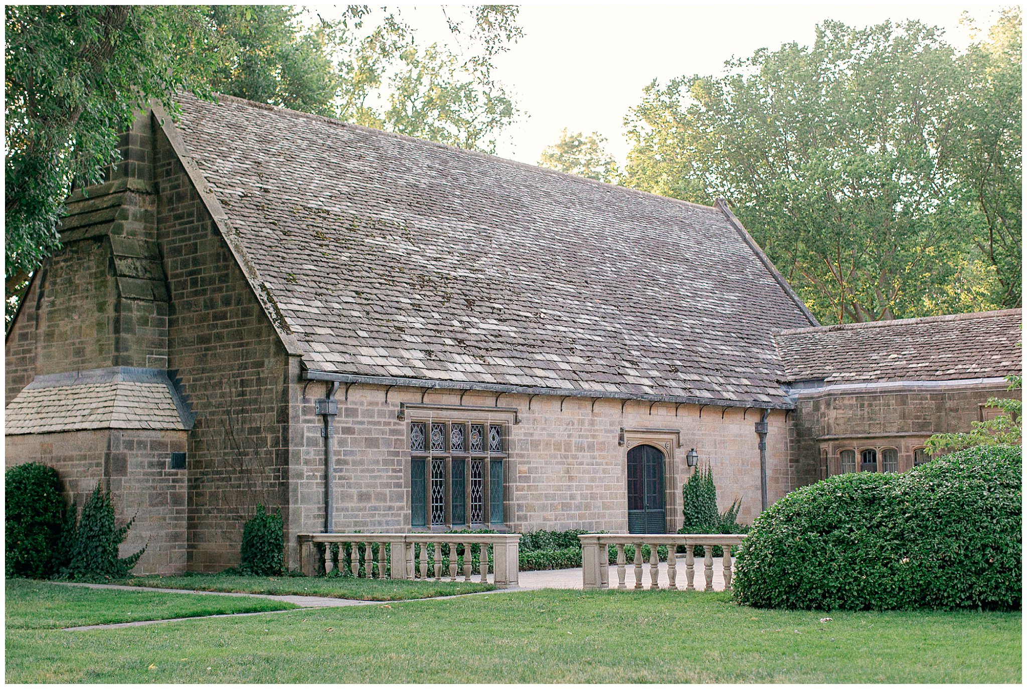 Edsel-Eleanor-Ford-House-Engagement-Michigan-Photographer