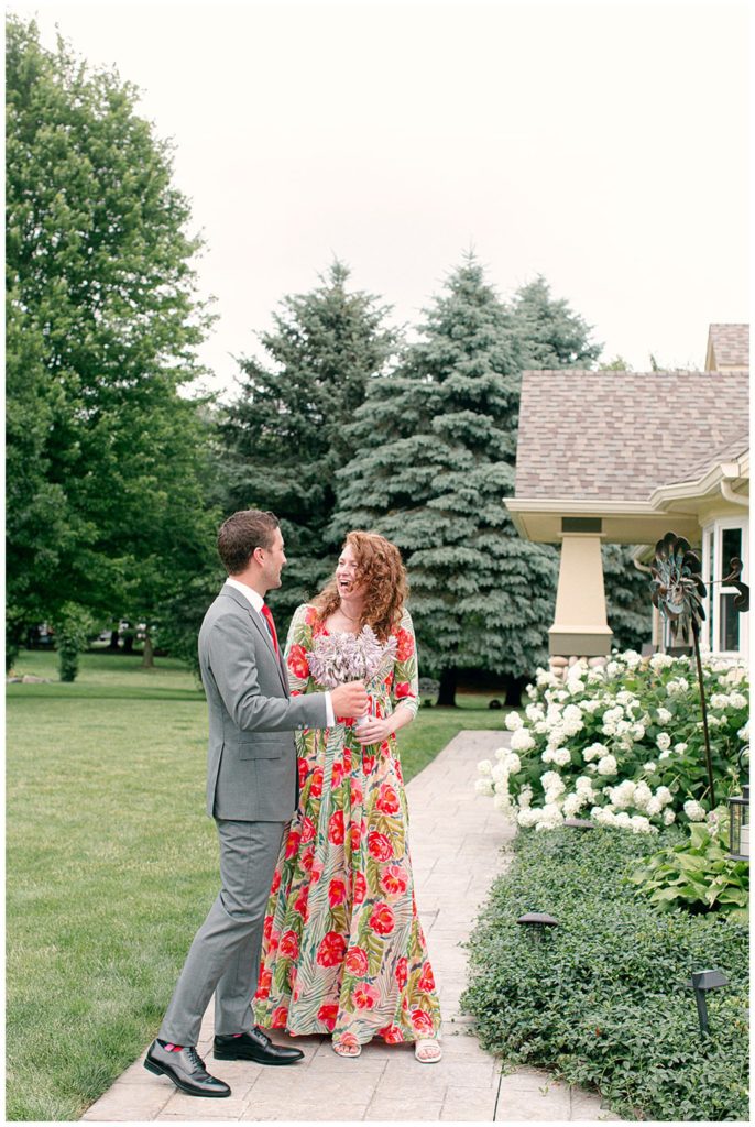 backyard-wedding-michigan-photographer