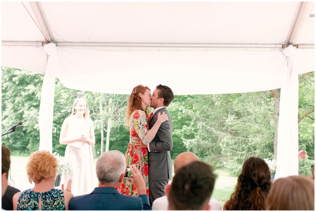 backyard-wedding-michigan-photographer