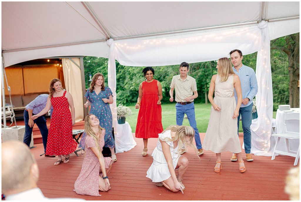 colorful-backyard-wedding-michigan-photographer