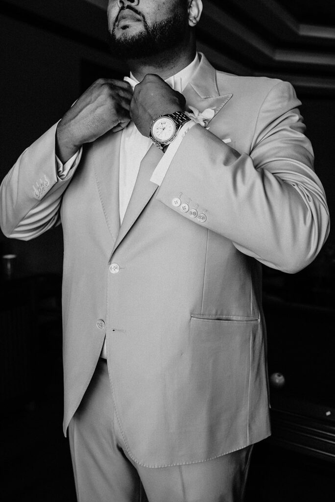 Groom Getting Ready | Knotting Hill Place Luxury Dallas Wedding Venue