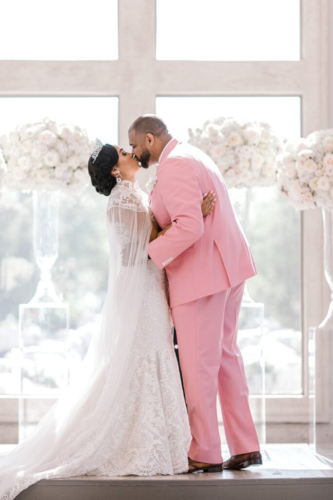 Wedding Ceremony | Knotting Hill Place Luxury Dallas Wedding Venue