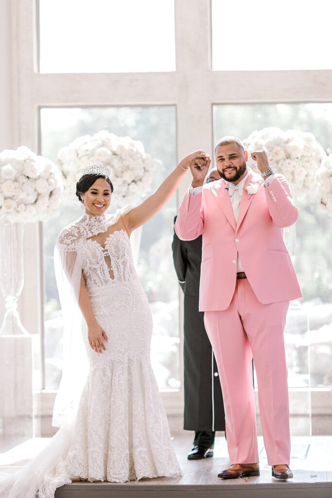 Wedding Ceremony | Knotting Hill Place Luxury Dallas Wedding Venue