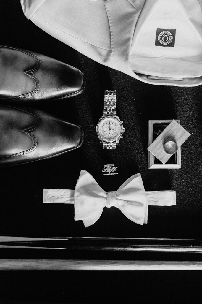 Groom Getting Ready | Knotting Hill Place Luxury Dallas Wedding Venue