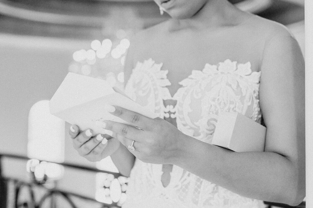 Bride & Groom Gift Swap | Knotting Hill Place Luxury Dallas Wedding Venue