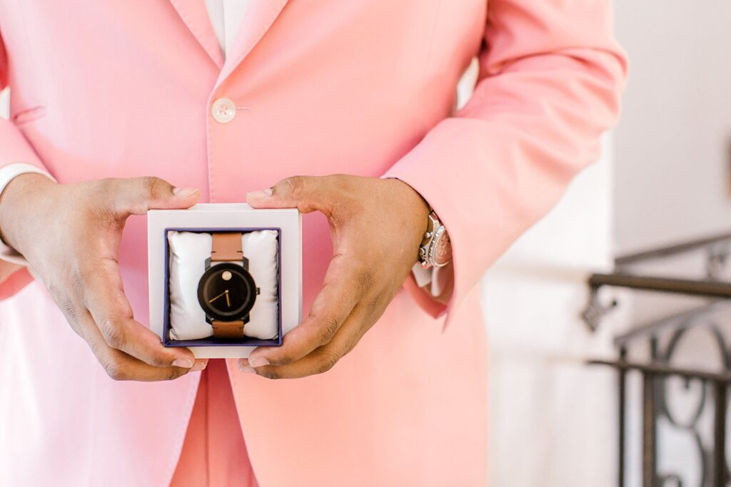 Bride & Groom Gift Swap | Knotting Hill Place Luxury Dallas Wedding Venue