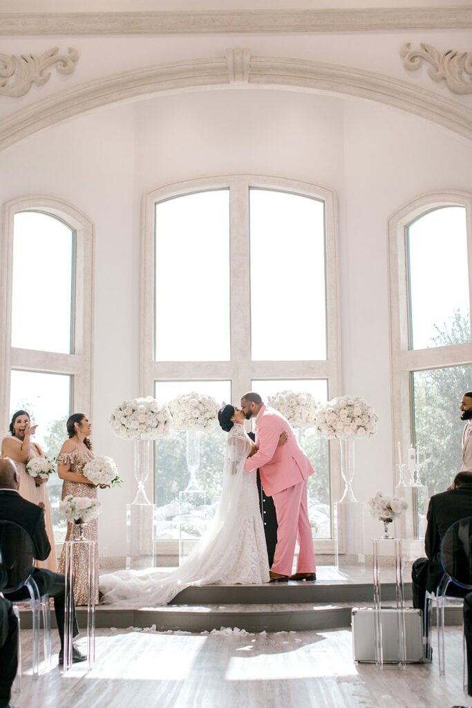 Wedding Ceremony | Knotting Hill Place Luxury Dallas Wedding Venue