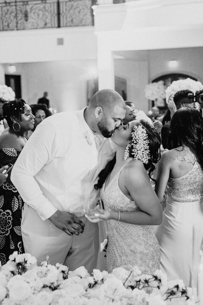Wedding Reception | Knotting Hill Place Luxury Dallas Wedding Venue