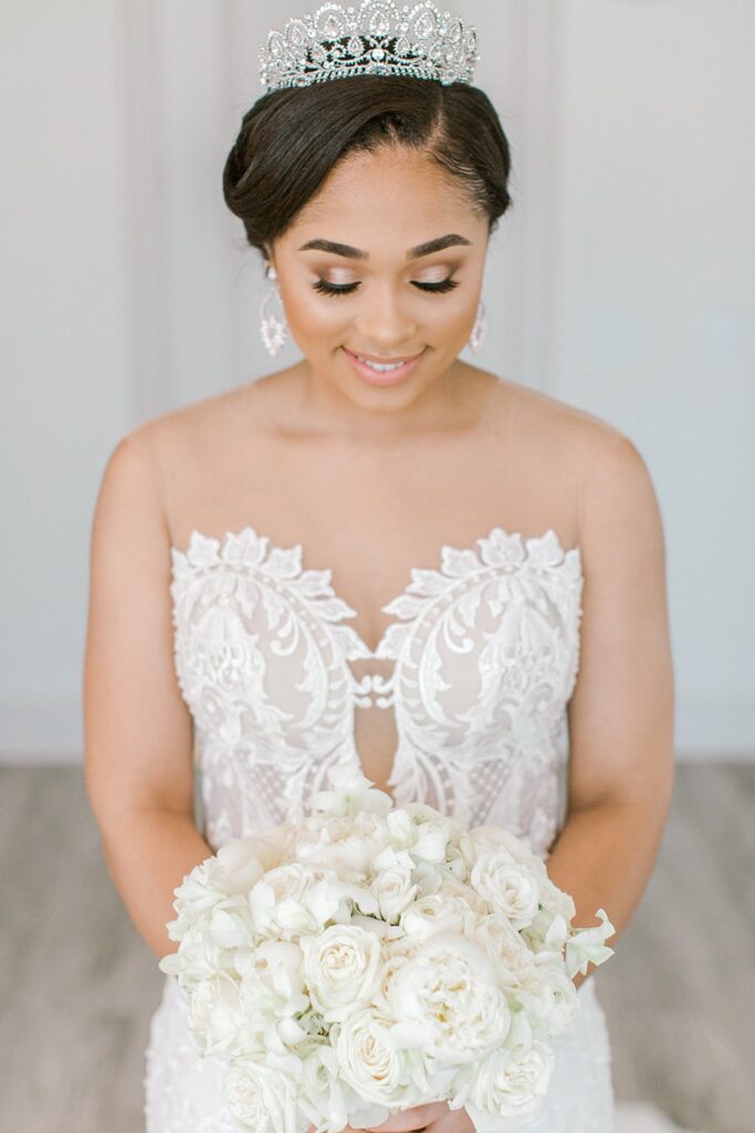 Bride Getting Ready | Knotting Hill Place Luxury Dallas Texas Wedding Venue