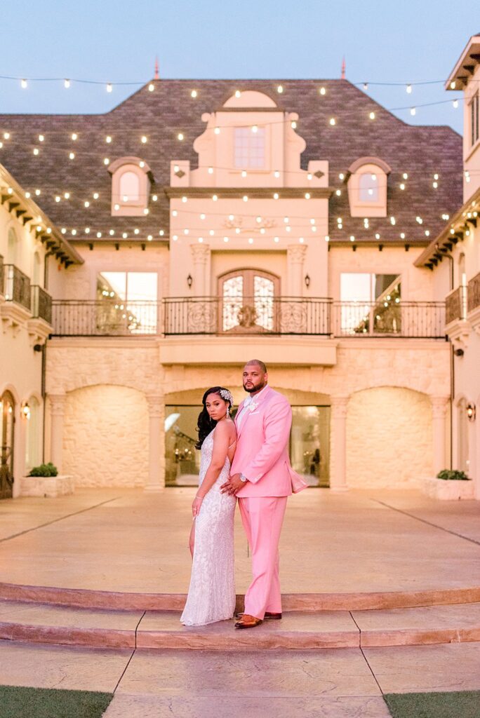 Bride & Groom Portraits | Knotting Hill Place Luxury Dallas Wedding Venue