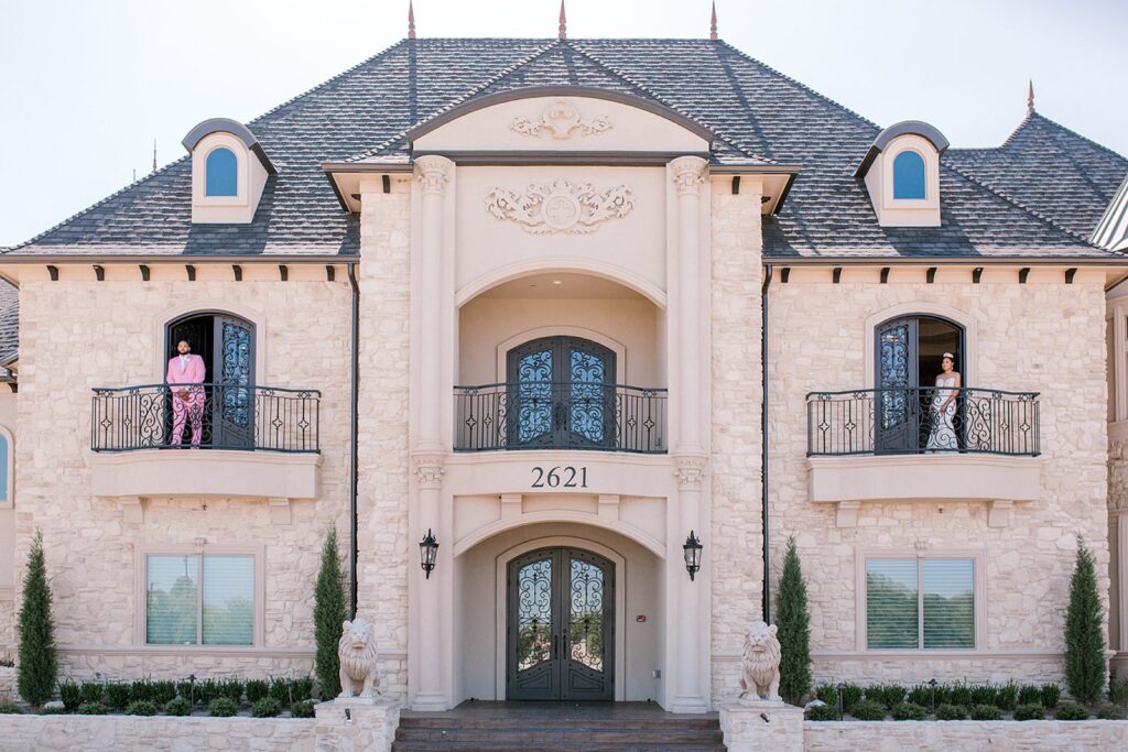 Bride & Groom Getting Ready | Knotting Hill Place Luxury Dallas Wedding Venue