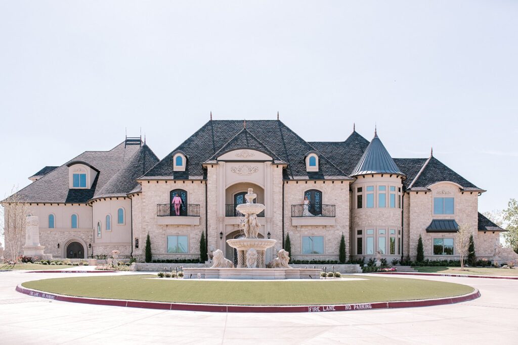 Bride & Groom Getting Ready | Knotting Hill Place Luxury Dallas Wedding Venue