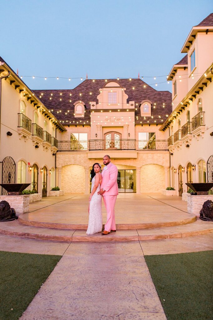 Bride & Groom Portraits | Knotting Hill Place Luxury Dallas Wedding Venue