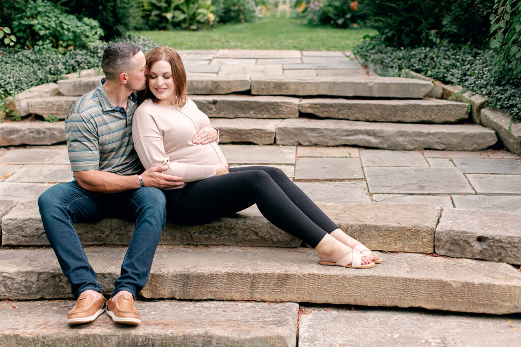 Lansing Michigan Maternity Photographer Cooley Gardens & Scott Sunken Gardens