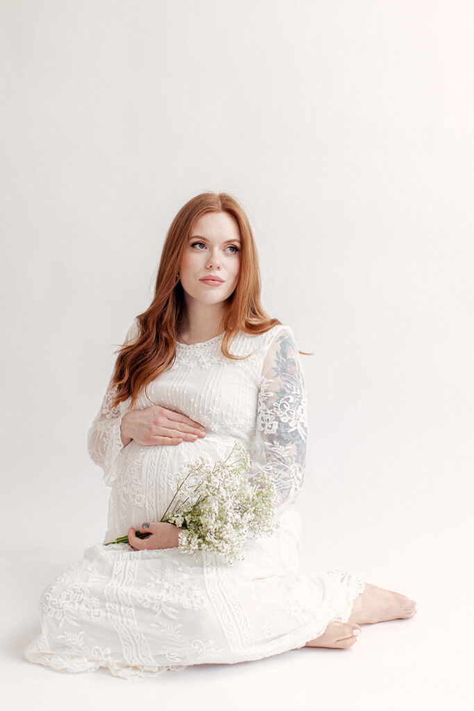 Lansing Michigan Maternity Photographer What to Wear for Your Maternity Session