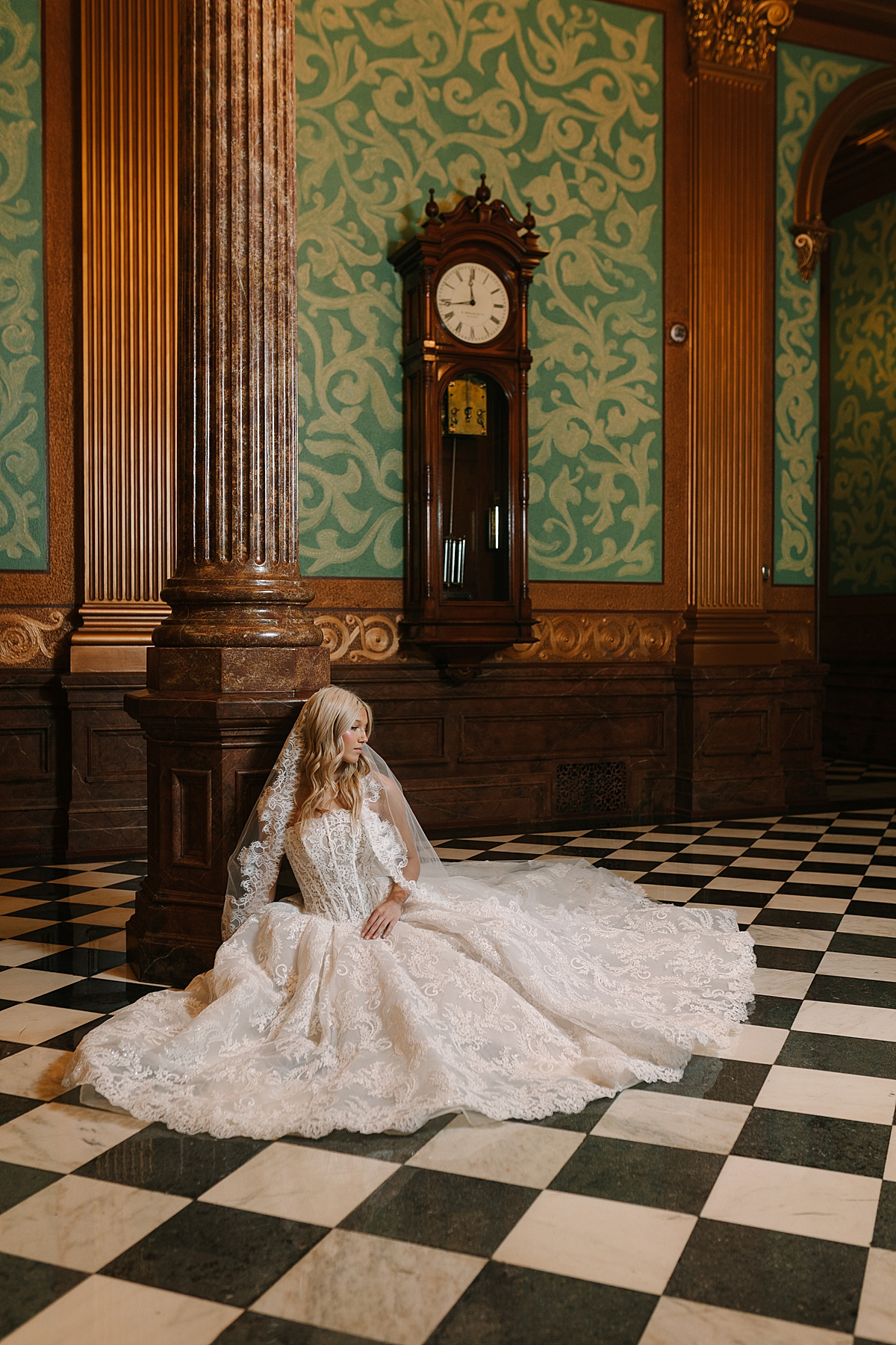 A Historic Backdrop for Luxury Bridal Photos in Michigan