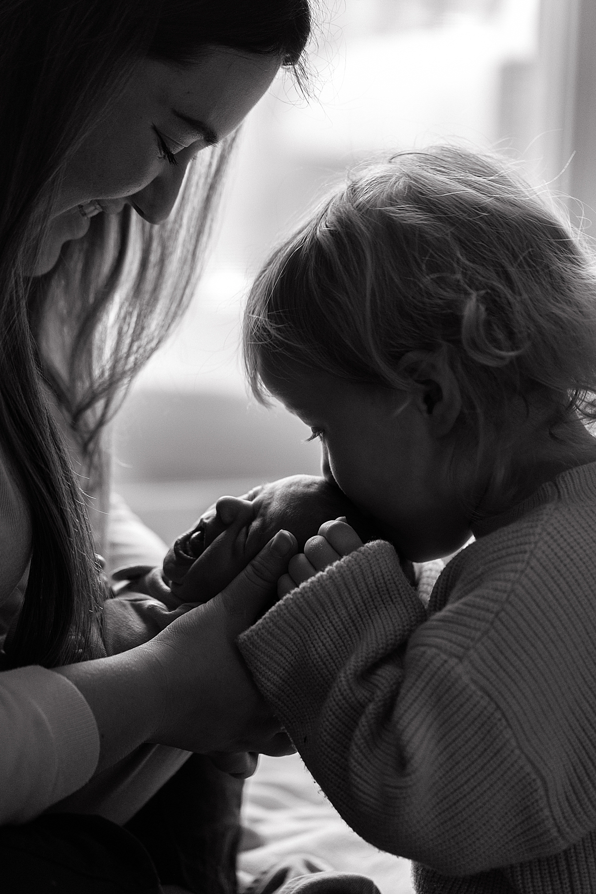 east-lansing-michigan-family-photographer-in-home-family-session