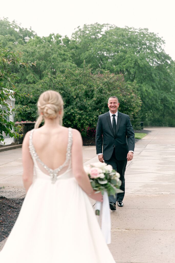 Ault-Park-Pavillion-Cincinnati-Ohio-Wedding-Photographer